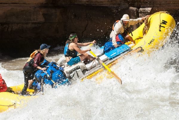 Grand Canyon Rafting Outfitter - Tour West