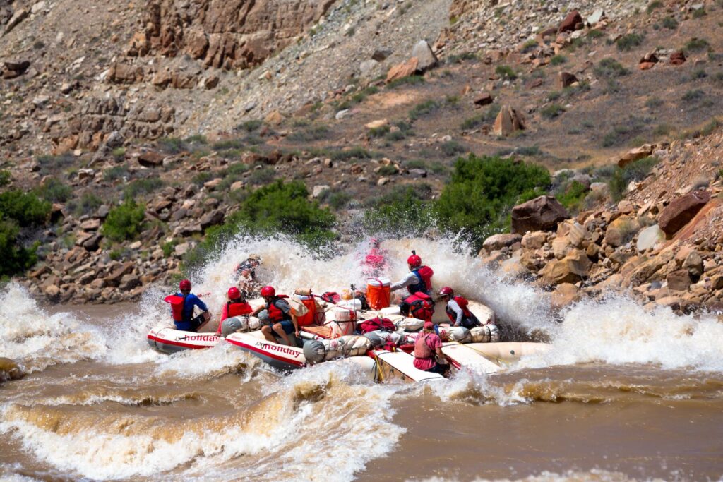 Triple Rig raft at High Water